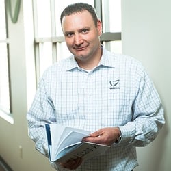 Aaron Prickel, sales consultant and trainer at Lushin Inc, on the book Slight Edge